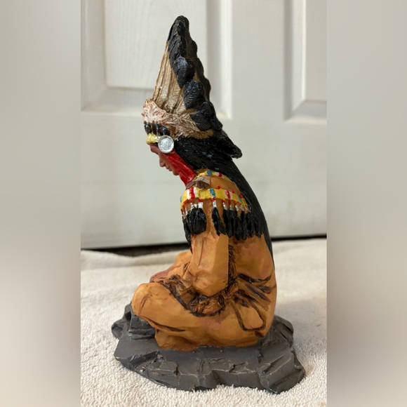 Vintage Old West Visions Native American Figurine - Picture 3 of 7